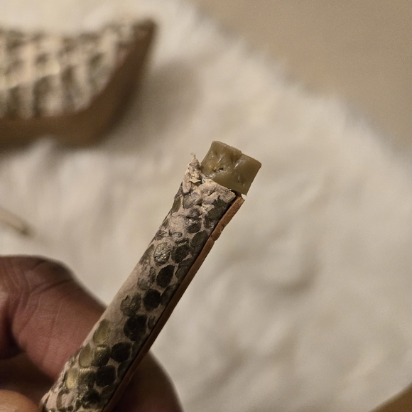 VINCE CAMUTO Women's  Gray Beige Snakeskin Caged Stilettos Size 6 1/2 M-36 1/2 - Picture 6 of 15